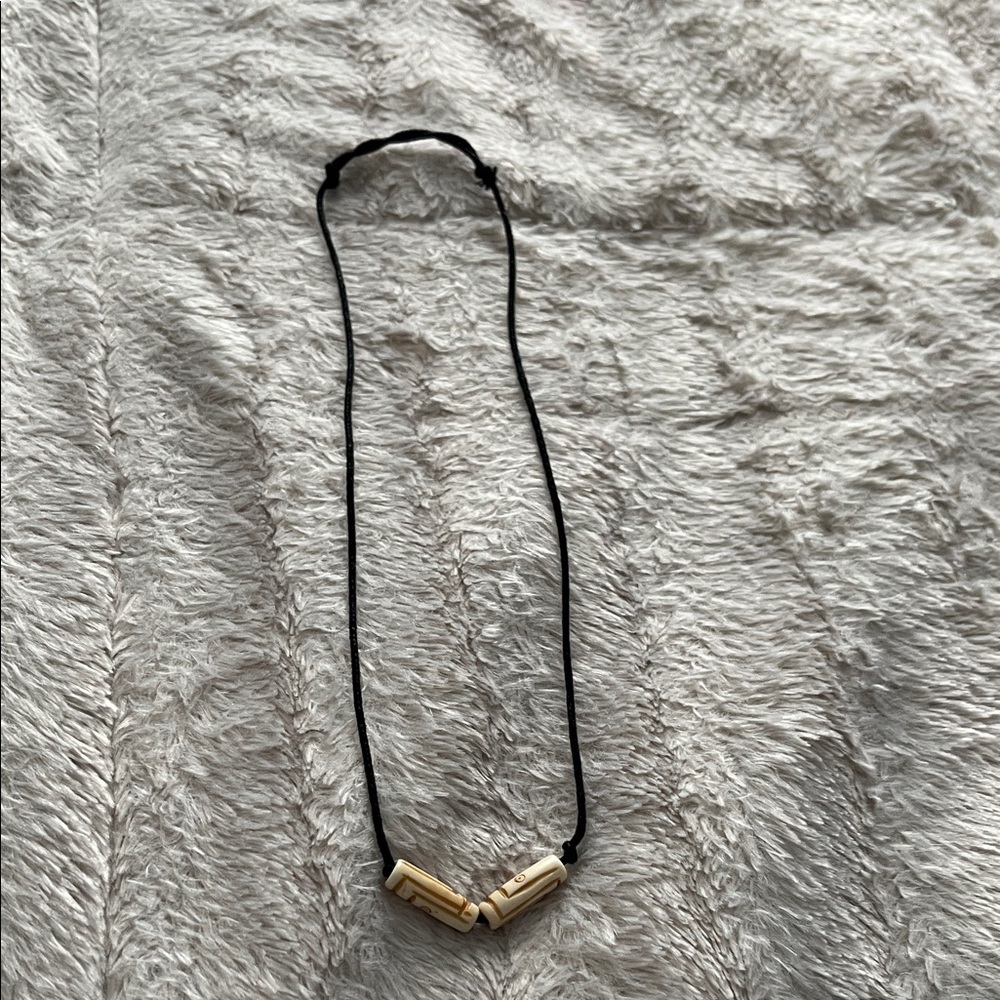 Chic Black and Cream Necklace